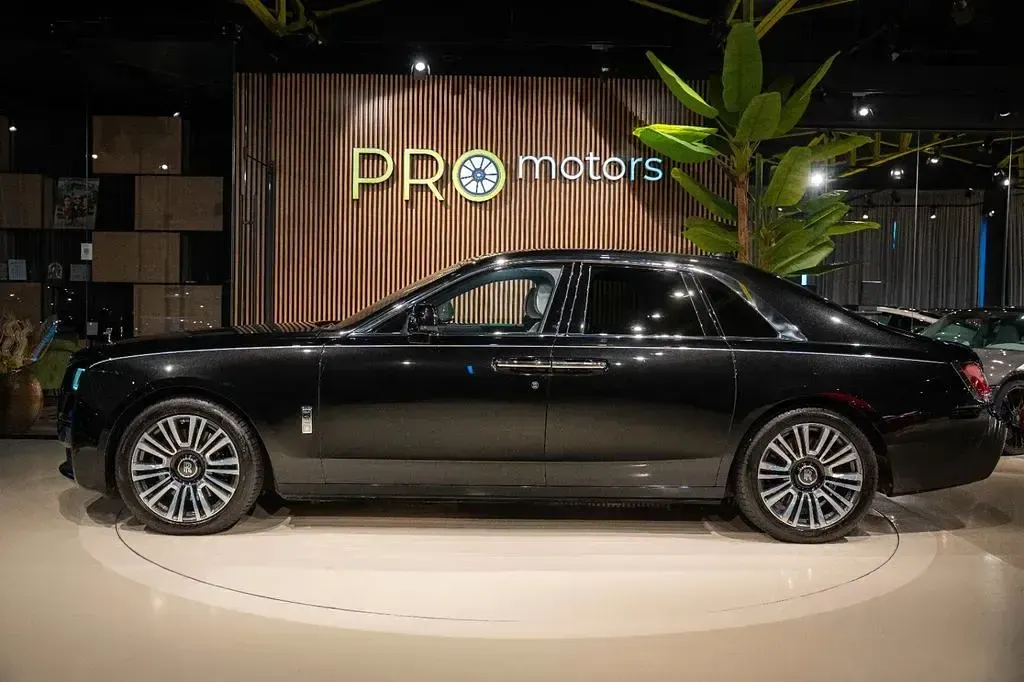 Gebraucht Rolls Royce Ghost 571 PS (419 kW) 2022 Schwarz Limousine
