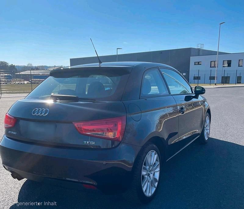 Gebraucht Audi A1 Attraction 122 PS (89 kW) 2010 Schwarz Kleinwagen