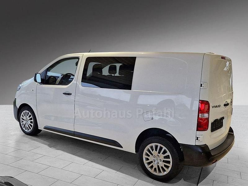 Gebraucht Opel Vivaro 150 PS (110 kW) 2021 Weiß Van / Kleinbus