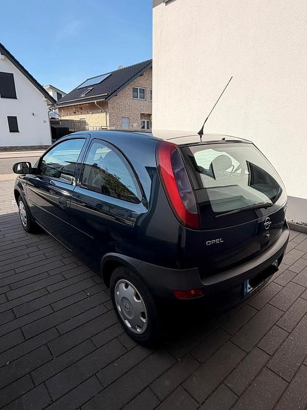 Gebraucht Opel Corsa 75 PS (55 kW) 2001 Blau Kleinwagen