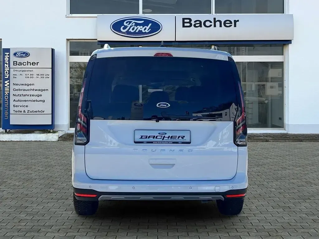 Neu Ford Tourneo Connect Active 122 PS (89 kW) 2026 Weiß Van / Kleinbus
