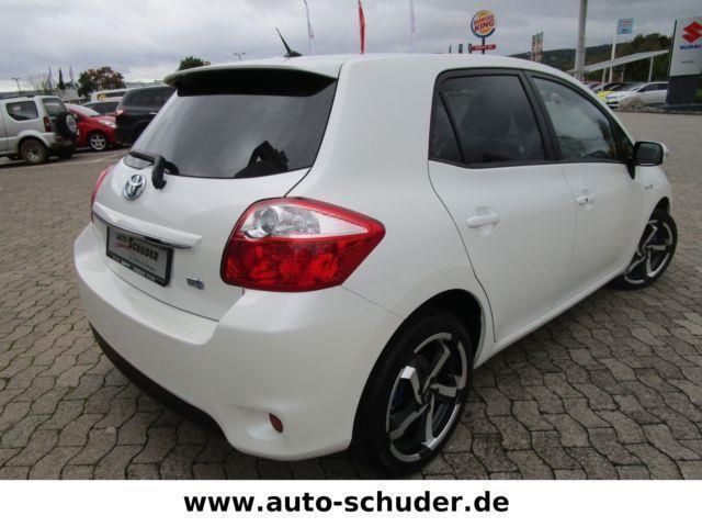 Verkauft Toyota Auris Hybrid Automatik., gebraucht 2011 ...