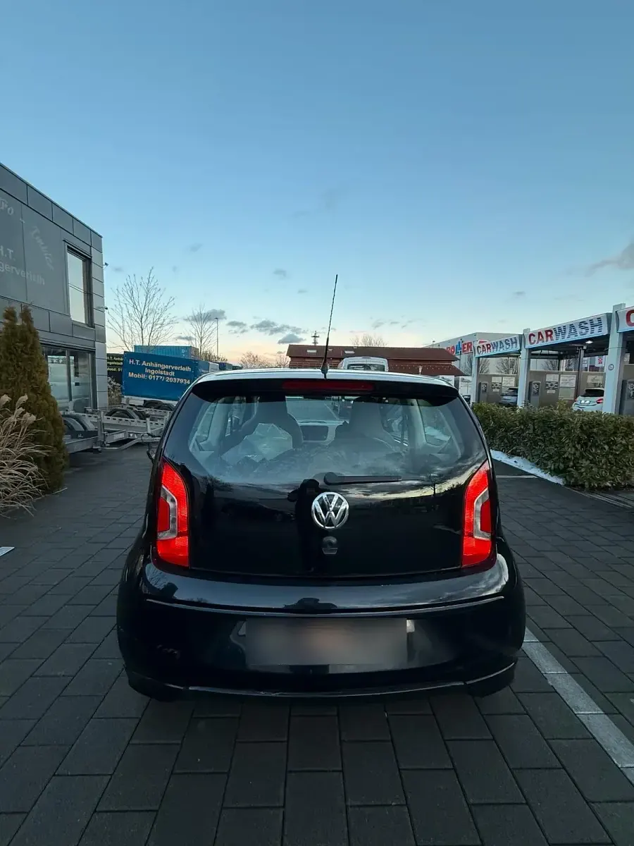 Usata VW up! 60 CV (44 kW) 2013 Nero Utilitaria