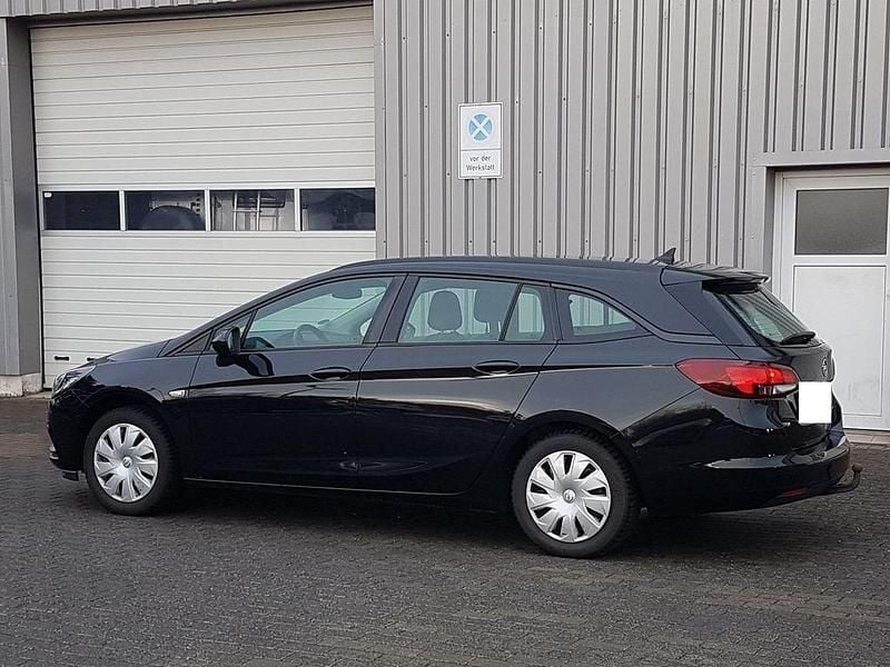 Gebraucht Opel Astra 110 PS (80 kW) 2019 Schwarz Kombi