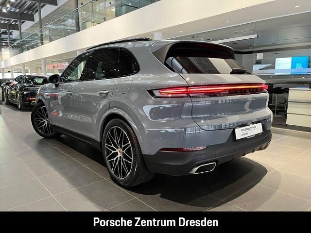 Gebraucht Porsche Cayenne 471 PS (346 kW) 2024 Arktikgrau SUV