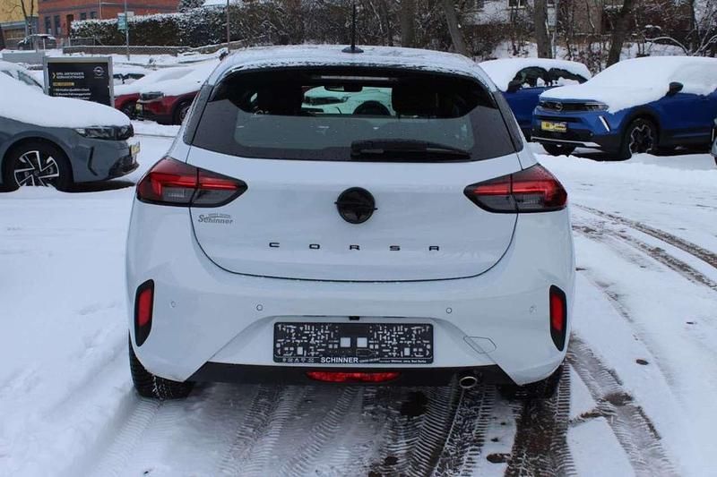 Gebraucht Opel Corsa 101 PS (74 kW) 2026 Kontur weiß Kleinwagen