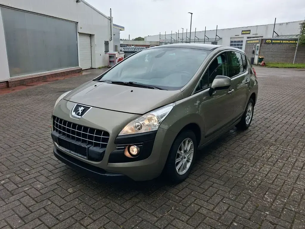 Gebraucht Peugeot 3008 111 PS (81 kW) 2011 Beige Kombi