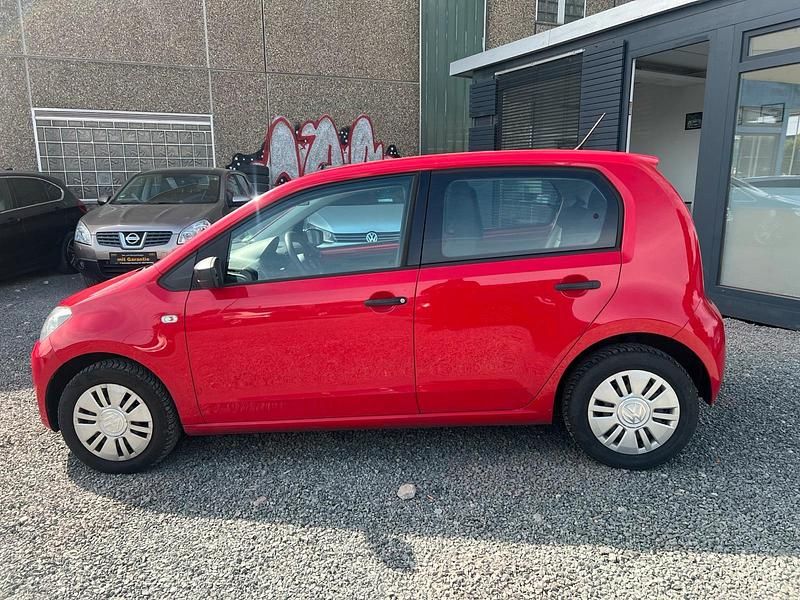Second-hand VW up! 50 CP (36 kW) 2013 Roșu Hatchback