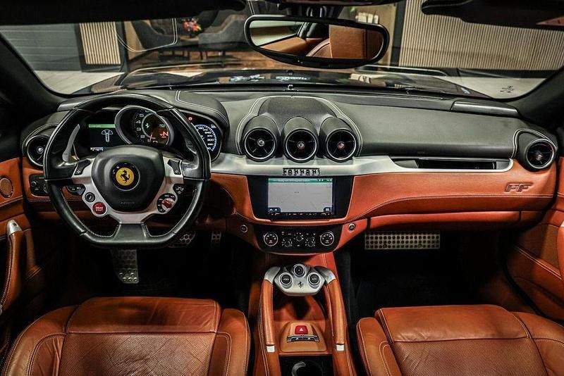 Gebraucht Ferrari FF 661 PS (486 kW) 2012 Blau Kombi