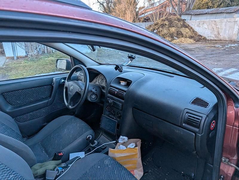 Gebraucht Opel Astra 84 PS (61 kW) 2001 Braun Kombi