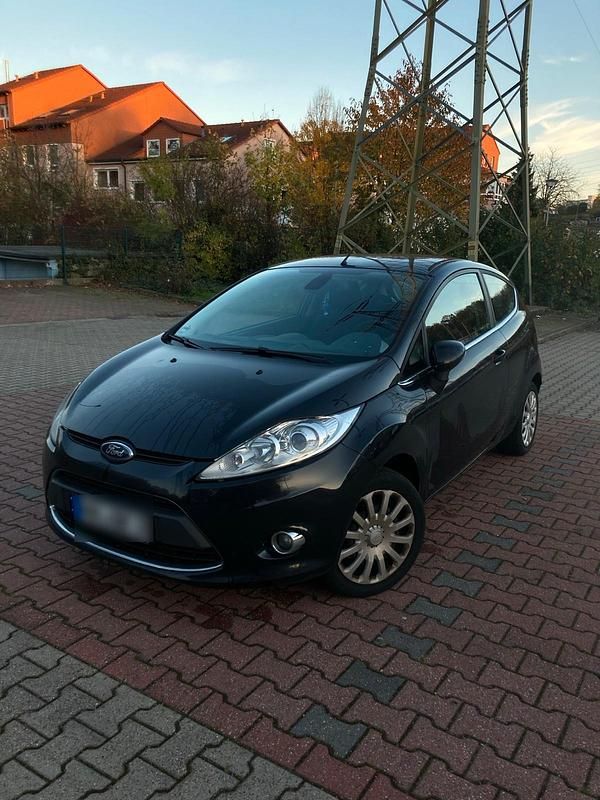 Schwarz Gebraucht 2010 Ford Fiesta Kleinwagen | 1.499 € (Guter Preis) - Bild 1/4