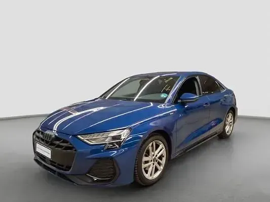 Gebraucht Audi A3 S-Line 150 PS (110 kW) 2025 Blau Limousine