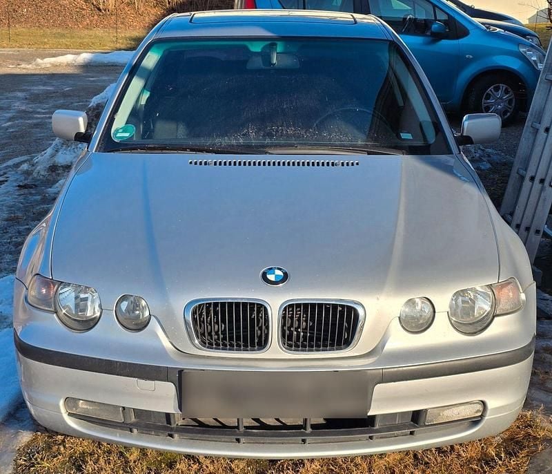 Gebraucht BMW 316 Sport Line 116 PS (85 kW) 2003 Silber Limousine