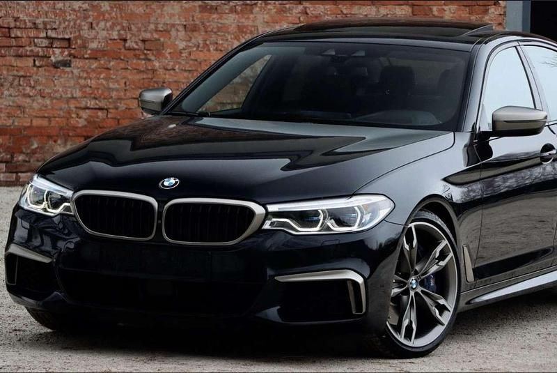 Schwarz Gebraucht 2020 BMW M550 M Sport Limousine | 49.999 € (Teuer) - Bild 1/4