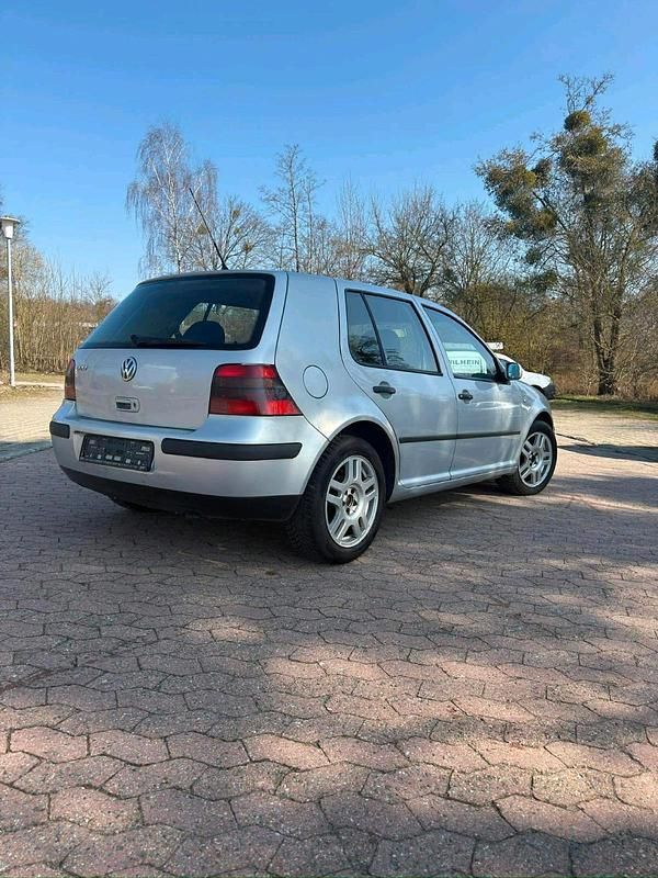 Gebraucht VW Golf IV 75 PS (55 kW) 2000 Limousine