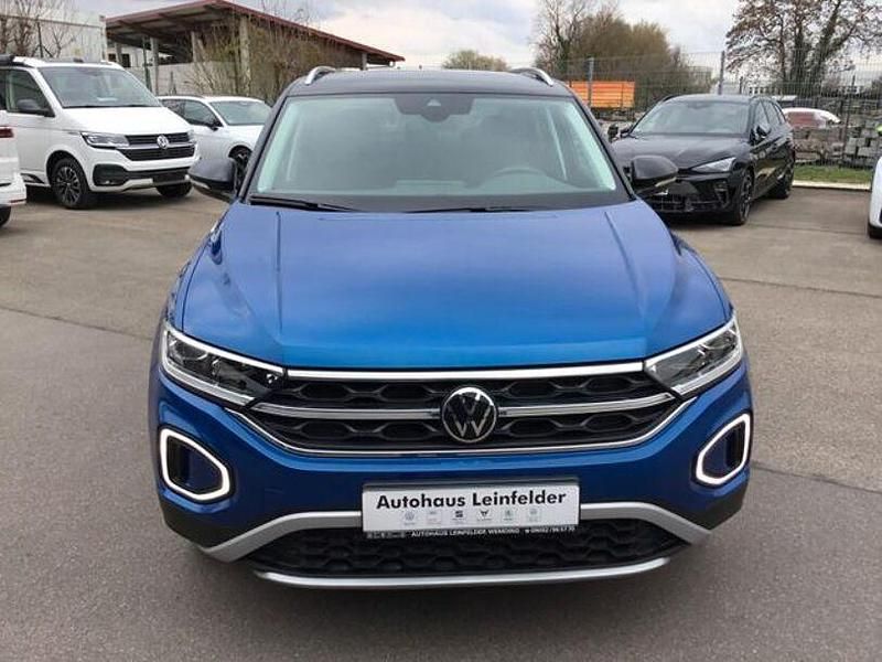 Gebraucht VW T-Roc Style 150 PS (110 kW) 2025 Blau SUV