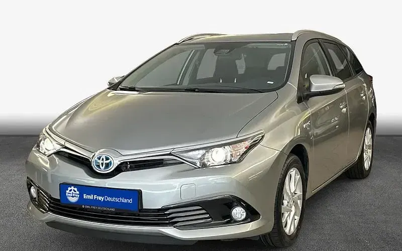 Gebraucht Toyota Corolla Comfort 136 PS (100 kW) 2018 Kombi