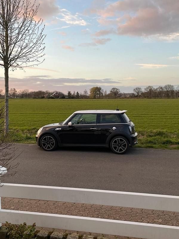 Gebraucht Mini Cooper S 174 PS (127 kW) 2009 Schwarz Kleinwagen