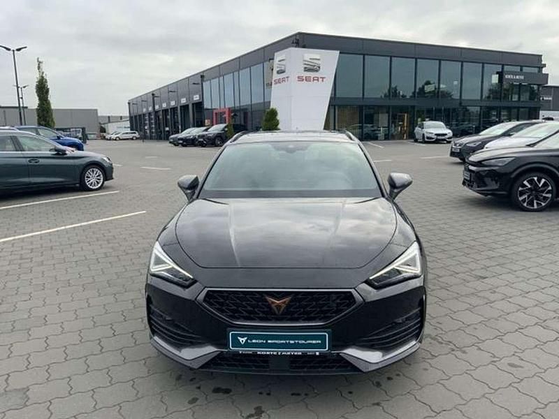 Gebraucht Cupra Leon 150 PS (110 kW) 2024 Mitternachtsschwarz Kombi