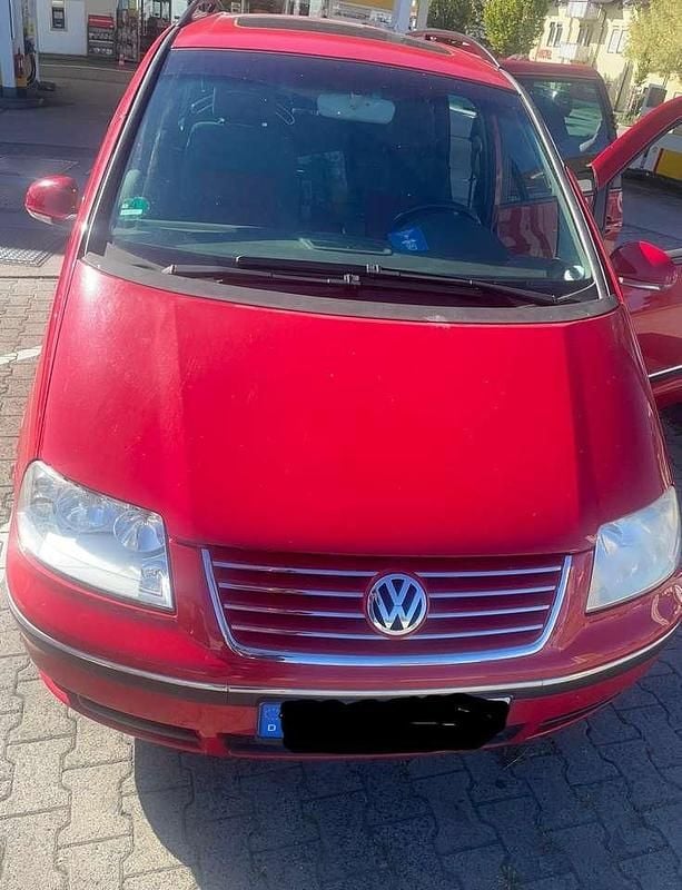 Rot Gebraucht 2004 VW Sharan Goal Van / Kleinbus | 2.100 € (Guter Preis) - Bild 1/4