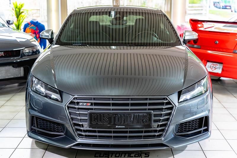 Grau Gebraucht 2015 Audi TTS S-Line Coupé | 22.700 € (Fairer Preis) - Bild 1/4