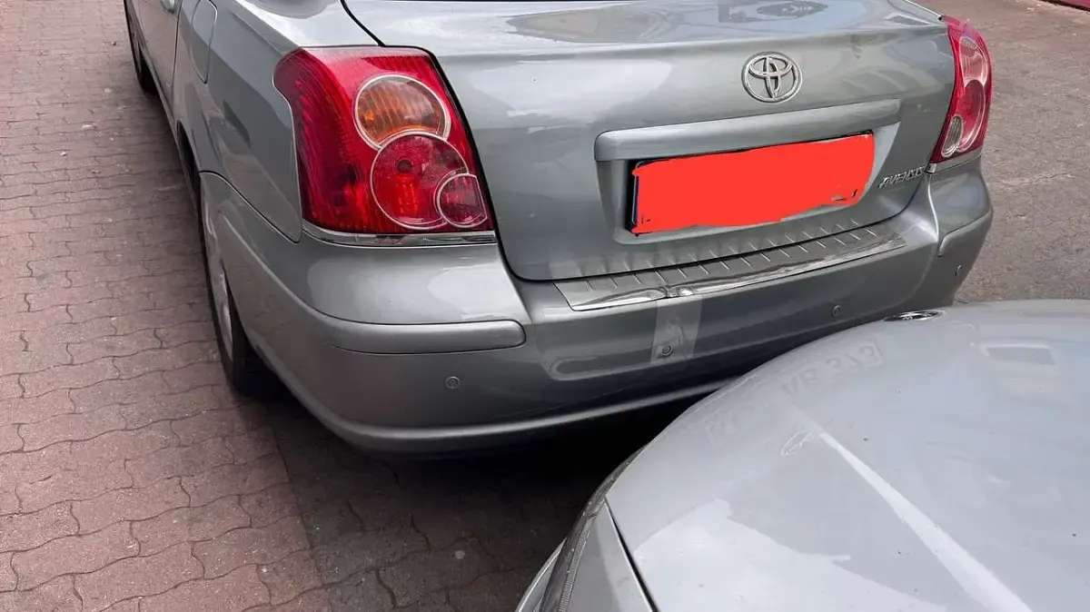 Gebraucht Toyota Avensis Sol 147 PS (108 kW) 2007 Grau Coupé