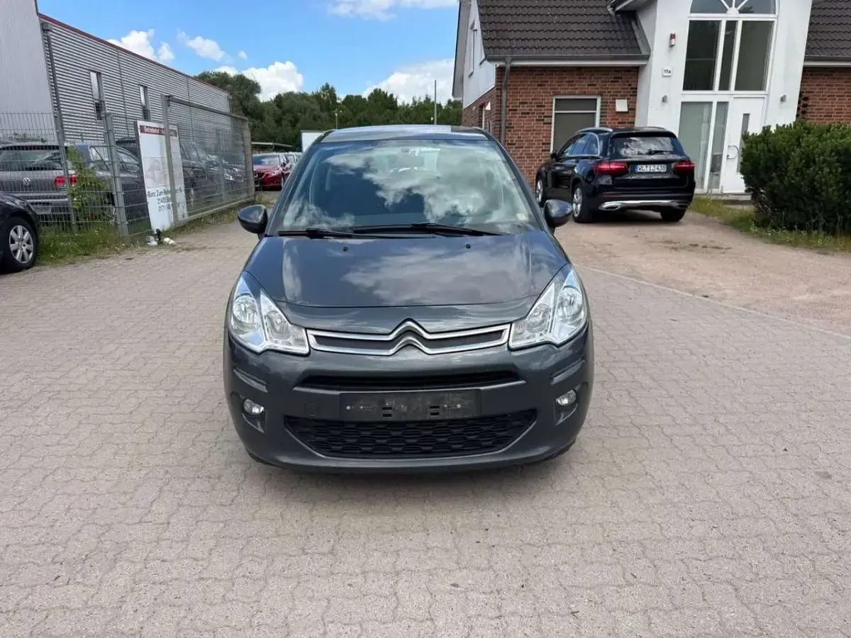 Gebraucht Citroën C3 SELECTION 99 PS (72 kW) 2016 Gris shark Kleinwagen