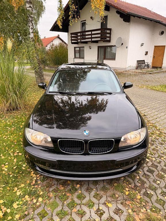 Schwarz Gebraucht 2008 BMW 116 Kleinwagen | 2.900 € (Guter Preis) - Bild 1/4