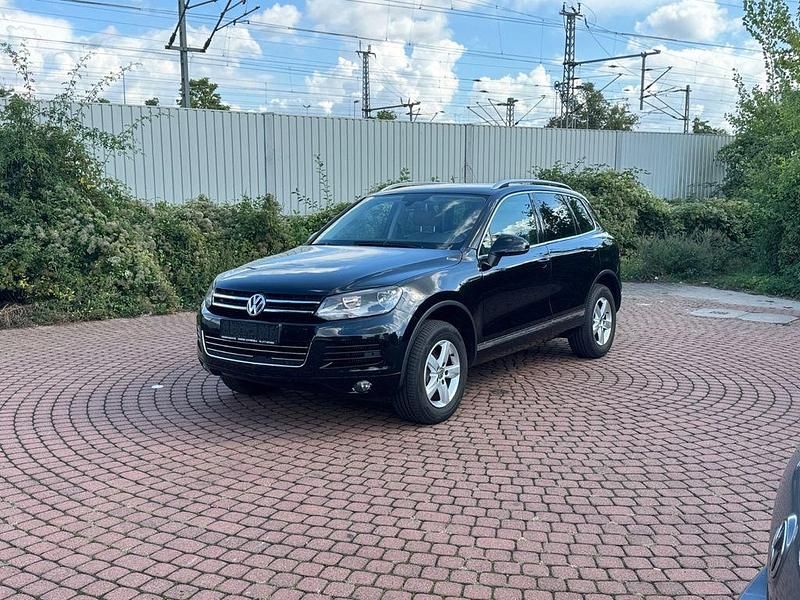 Schwarz Gebraucht 2010 VW Touareg SUV | 8.999 € (Fairer Preis) - Bild 1/4