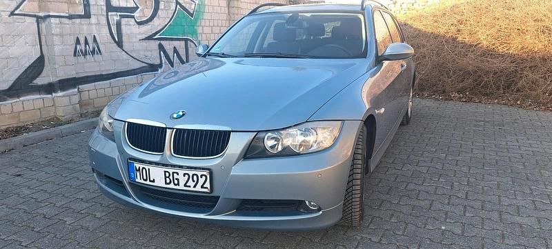 Gebraucht BMW 320 170 PS (125 kW) 2006 Silber Kombi