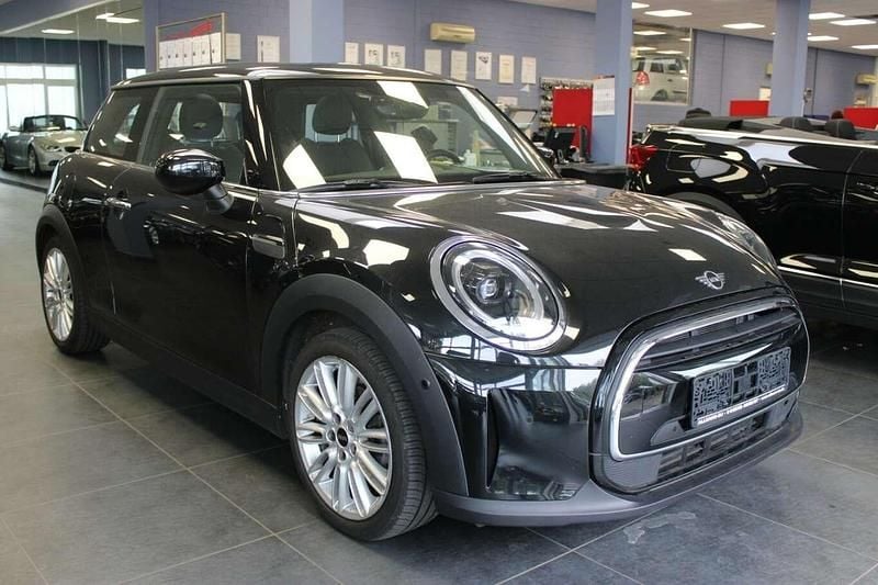 Midnight black metallic Gebraucht 2022 Mini ONE Kleinwagen | 19.980 € (Guter Preis) - Bild 1/4