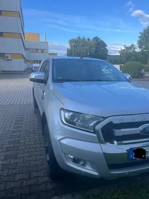 Gebraucht Ford Ranger 200 PS (147 kW) 2017 Silber Pickup