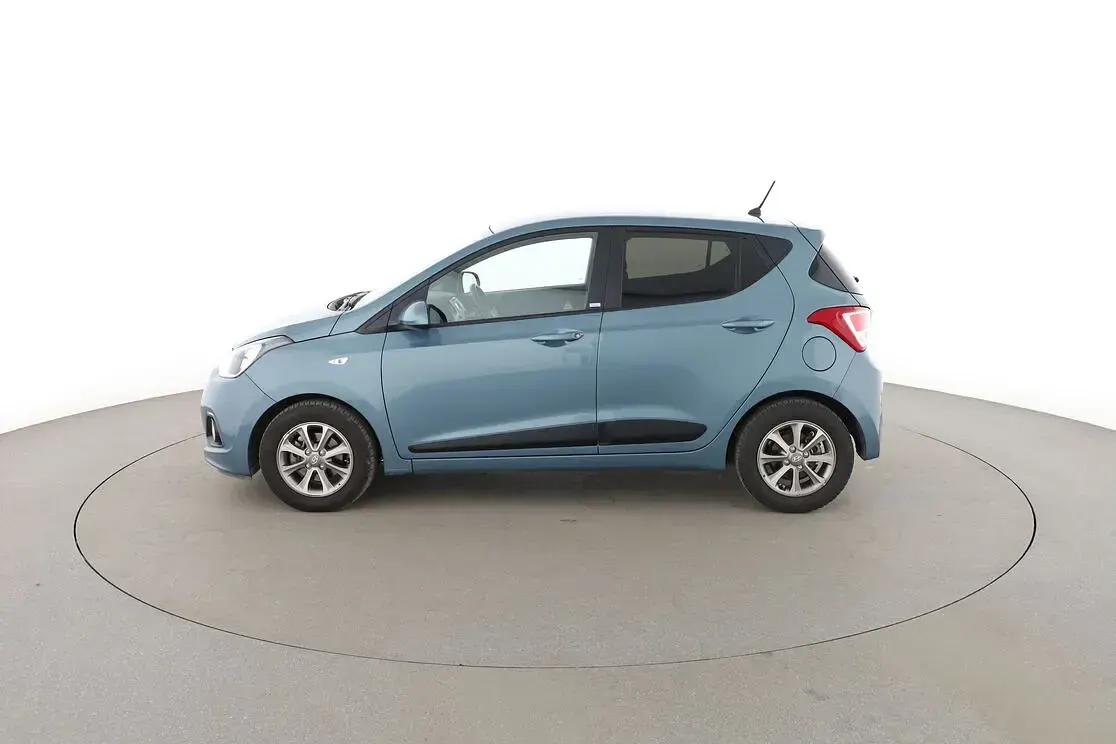 Gebraucht Hyundai i10 Passion 87 PS (63 kW) 2016 Blau Kleinwagen