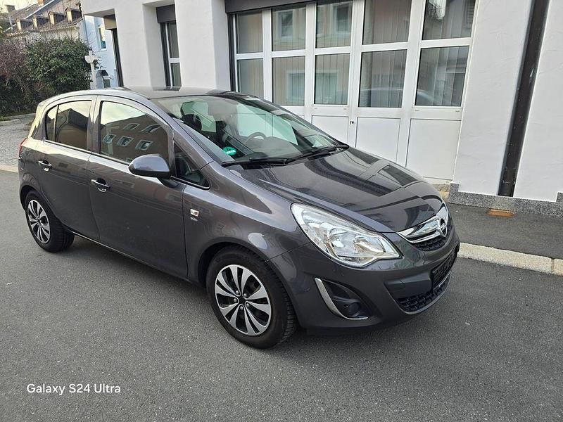 Gebraucht Opel Corsa 87 PS (63 kW) 2011 Grau Kleinwagen