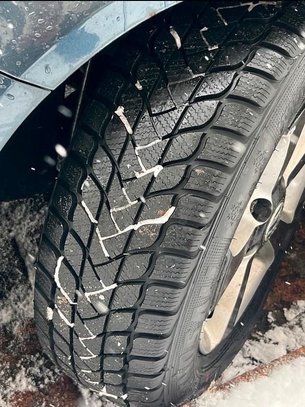 Gebraucht VW Golf VI 80 PS (58 kW) 2010 Blau Kleinwagen