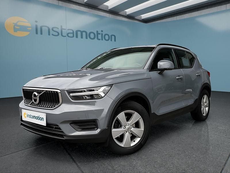 Grau Gebraucht 2021 Volvo XC40 SUV | 23.399 € (Fairer Preis) - Bild 1/4