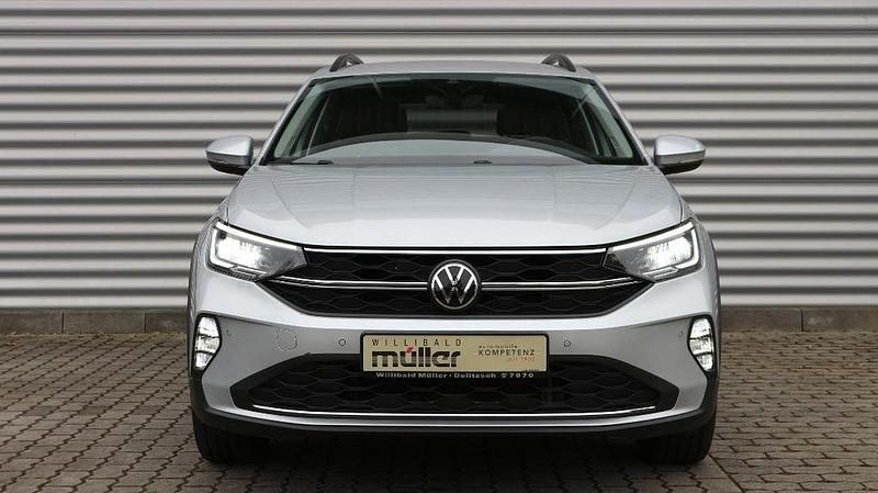Używany VW Taigo Move 116 KM (85 kW) 2025 Srebrny SUV