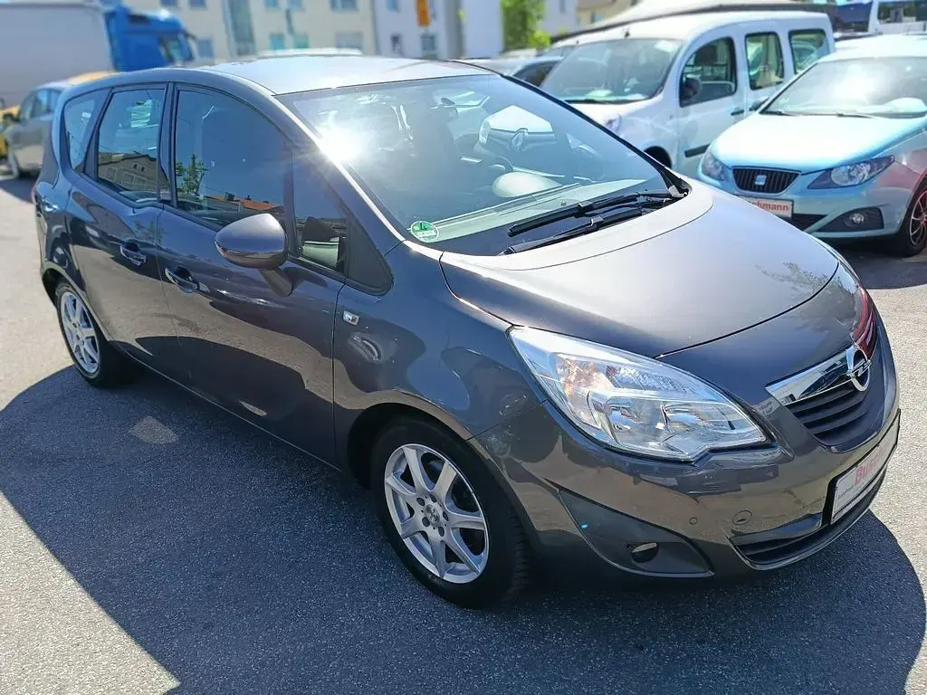 Gebraucht Opel Meriva Edition 120 PS (88 kW) 2012 Grau Van / Kleinbus