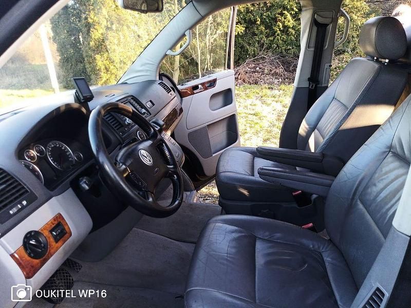 Gebraucht VW Multivan 235 PS (172 kW) 2005 Schwarz Van