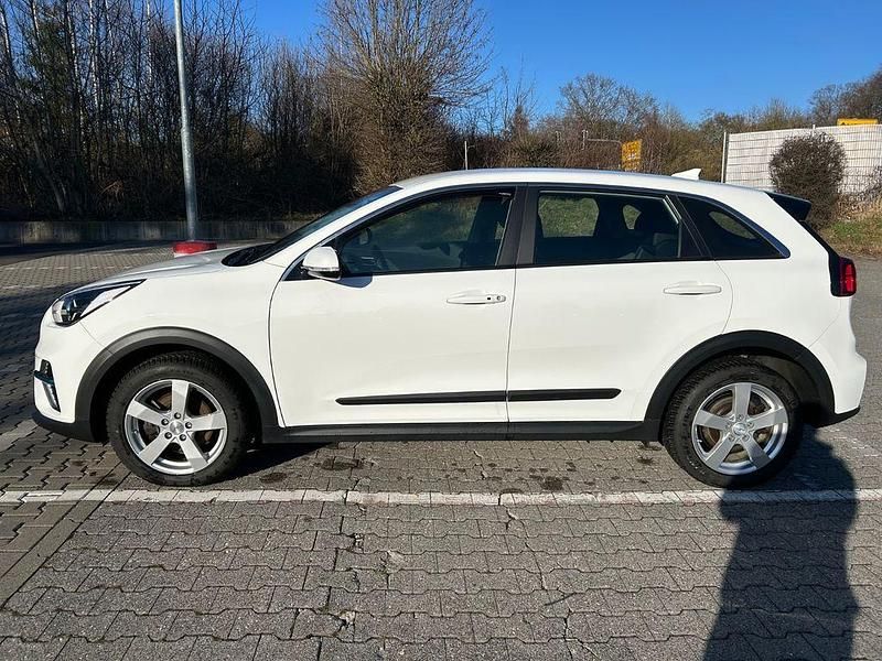 Gebraucht Kia Niro Edition 7 150 kW (204 PS) 2021 Weiß SUV