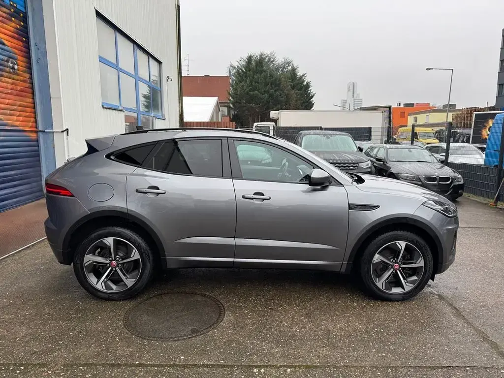 Gebraucht Jaguar E-Pace R-Dynamic 309 PS (227 kW) 2022 Grau SUV
