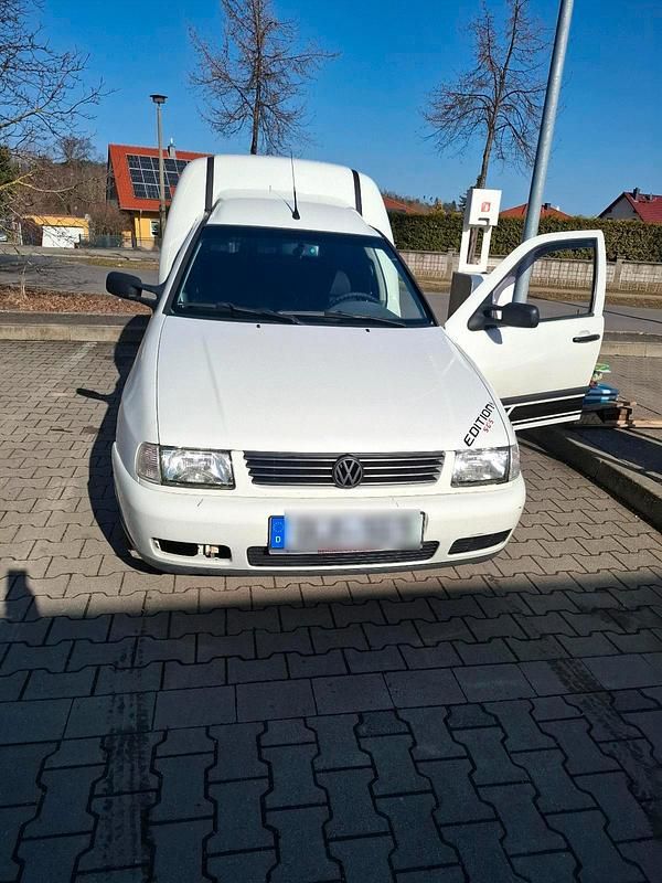 Gebraucht VW Caddy 64 PS (47 kW) 2003 Weiß Van / Kleinbus