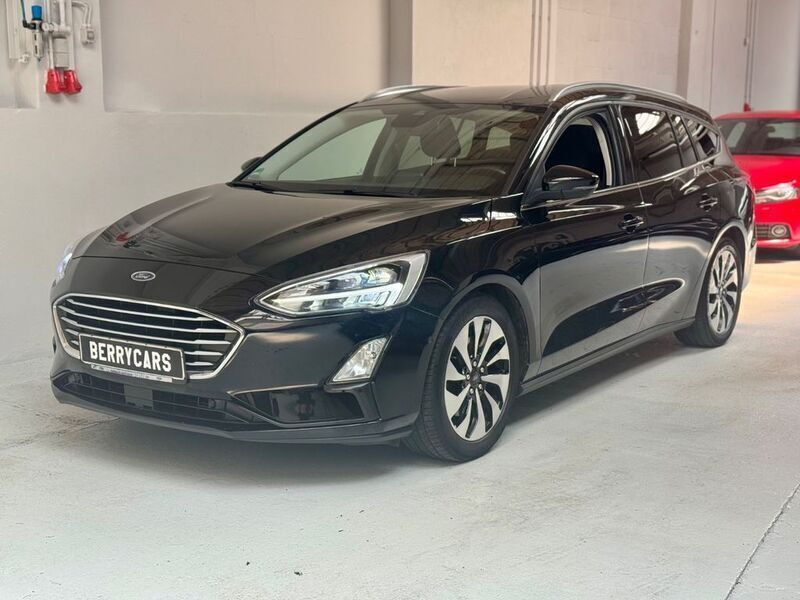 Schwarz Gebraucht 2019 Ford Focus Limousine | 11.990 € (Guter Preis) - Bild 1/4