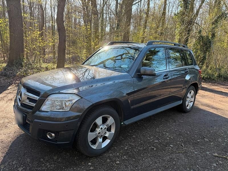 Gebraucht Mercedes GLK320 224 PS (164 kW) 2009 Grau SUV