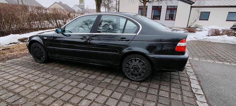 Gebraucht BMW 320 170 PS (125 kW) 2003 Limousine