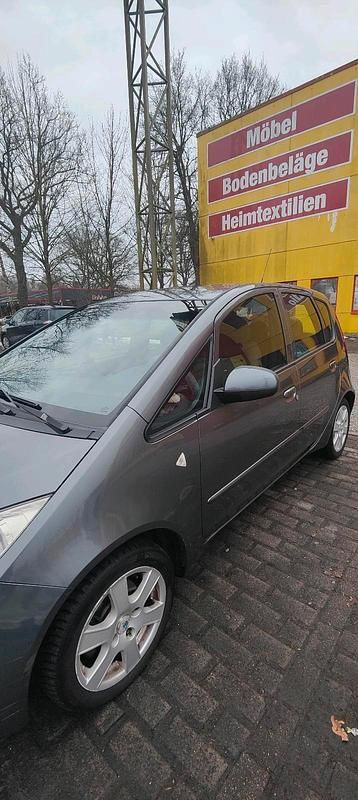 Gebraucht Mitsubishi Colt 95 PS (69 kW) 2005 Grau Kleinwagen