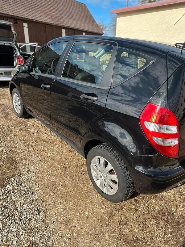 Gebraucht Mercedes A150 95 PS (69 kW) 2007 Schwarz Kleinwagen