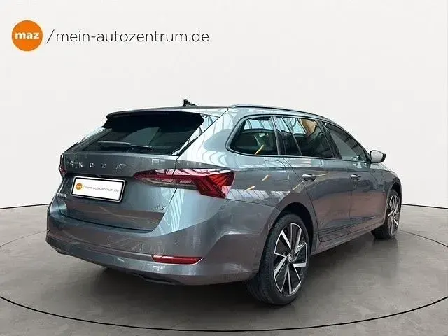 Gebraucht Skoda Octavia Clever 150 PS (110 kW) 2022 Graphitegrau metallic Kombi