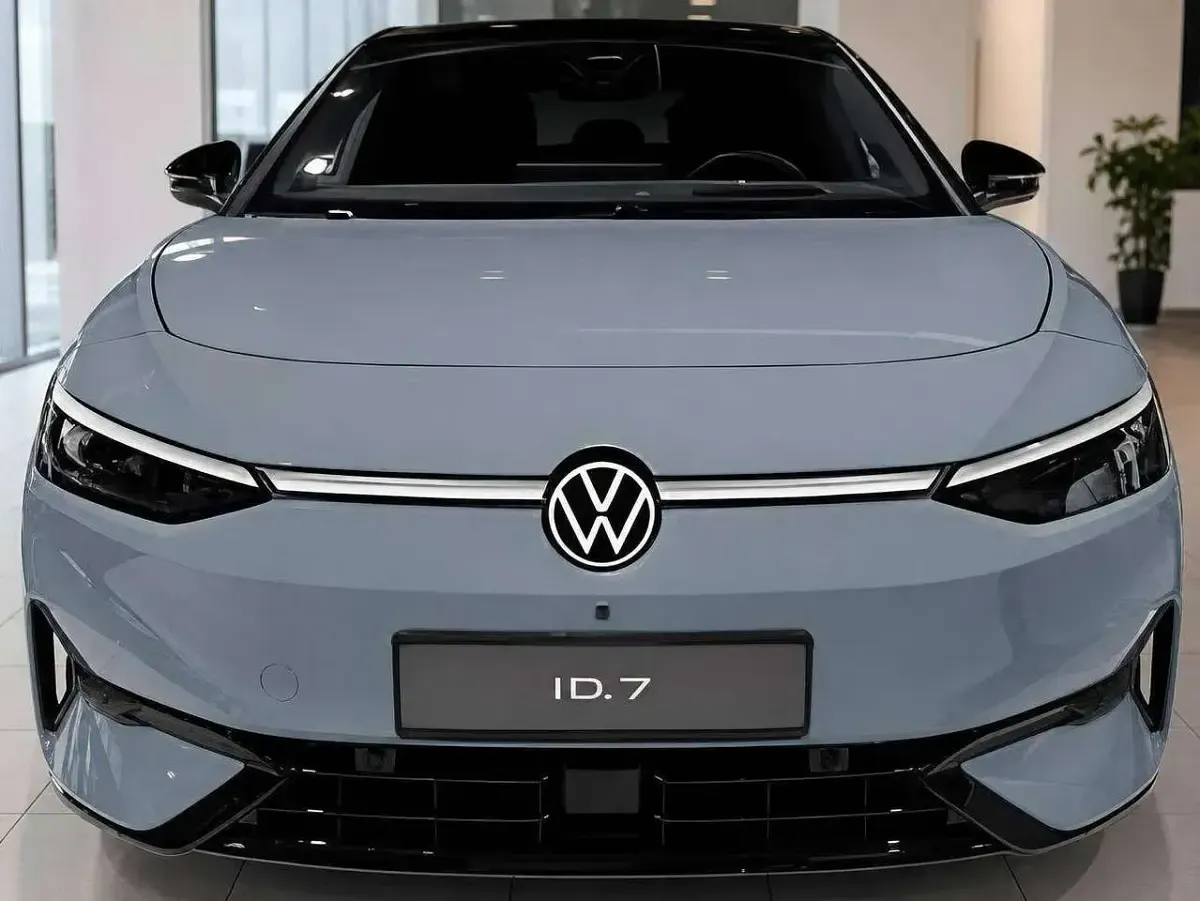 Neu VW ID.7 Pro 210 kW (286 PS) 2026 Grau Limousine