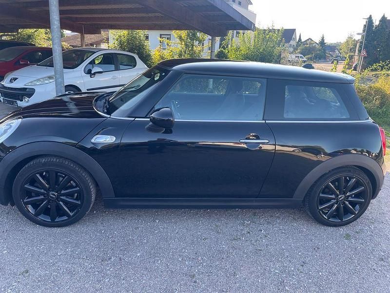 Gebraucht Mini Cooper S 192 PS (141 kW) 2016 Schwarz Kleinwagen